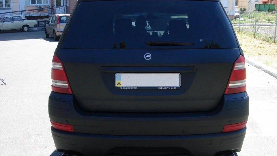 Mercedes-Benz GL-Class 3