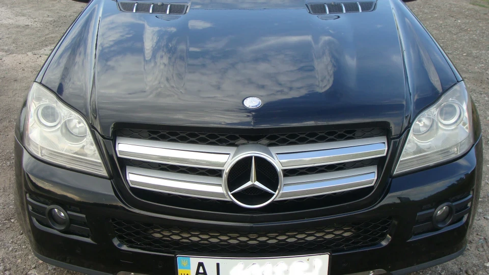 Mercedes-Benz GL-Class 5