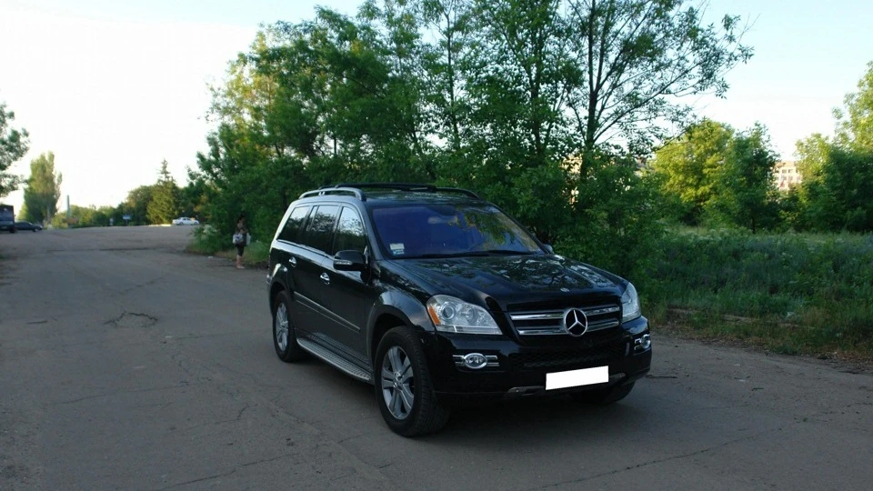 Mercedes-Benz GL-Class 450 4 matik 2