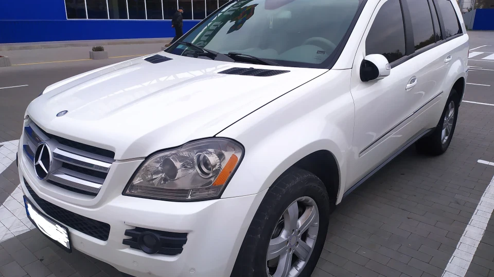 Mercedes-Benz GL-Class GL450 3
