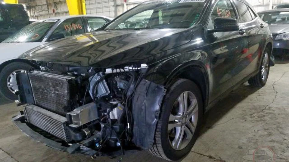 Mercedes-Benz GLA-Class GLA250
