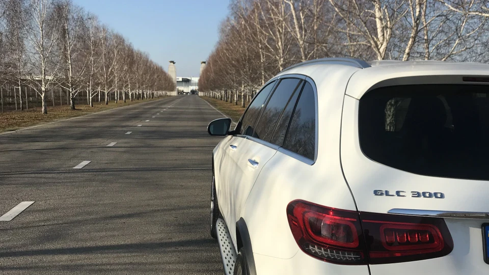 Mercedes-Benz GLC-Class GLC300 White American 3