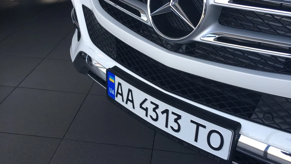 Mercedes-Benz GLE-Class 2