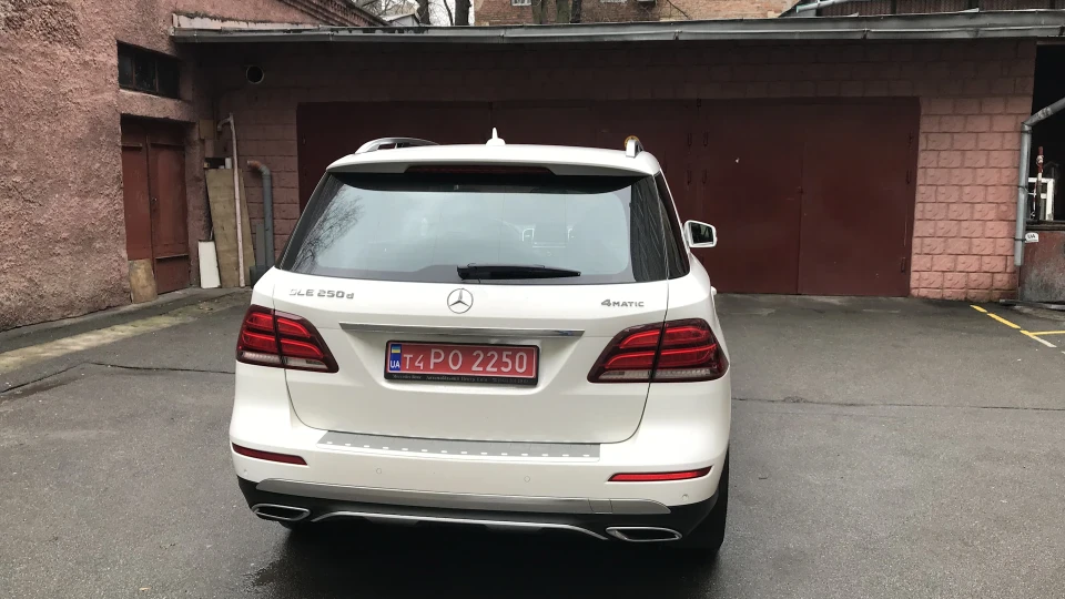 Mercedes-Benz GLE-Class