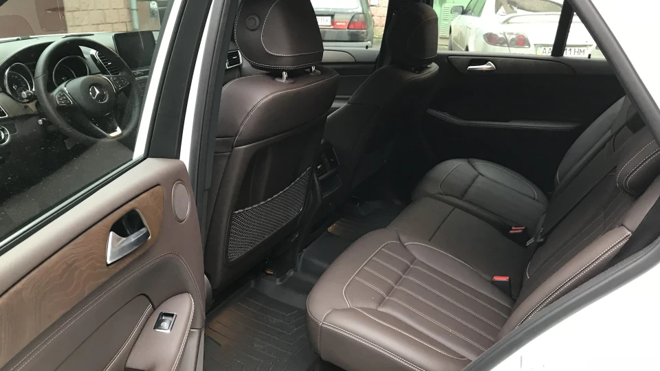 Mercedes-Benz GLE-Class 3