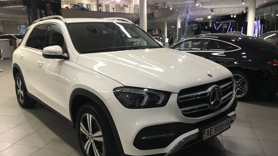 Mercedes-Benz GLE-Class GLE 350 2
