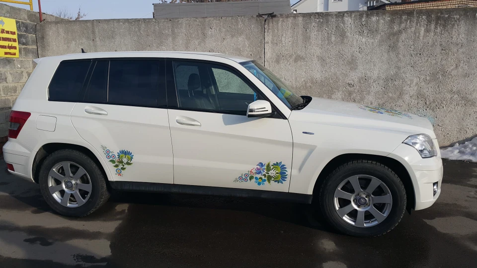Mercedes-Benz GLK-Class 2