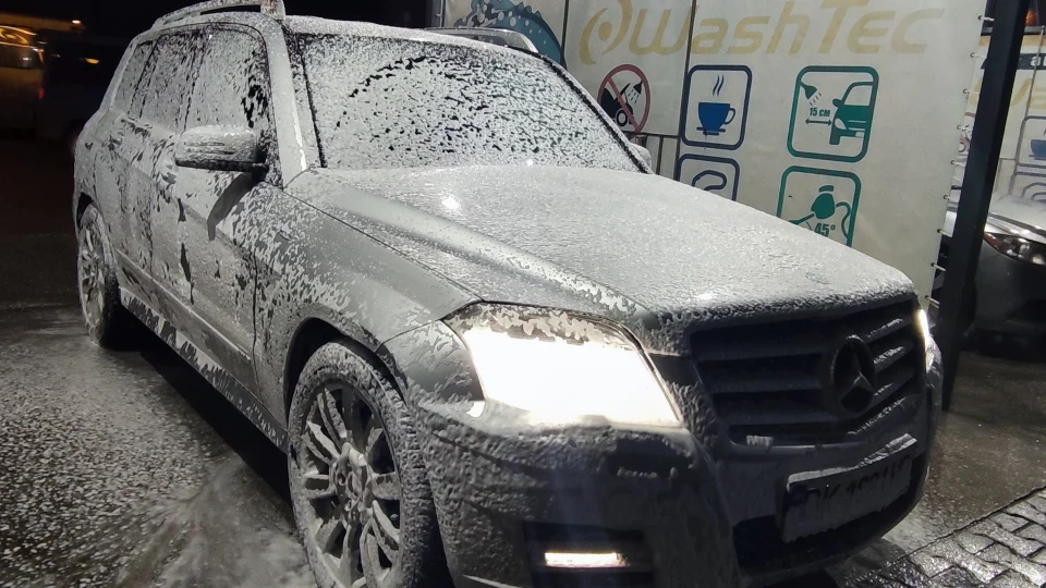 Mercedes-Benz GLK-Class 220 4Matic 2