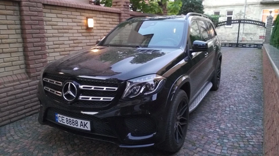 Mercedes-Benz GLS 2