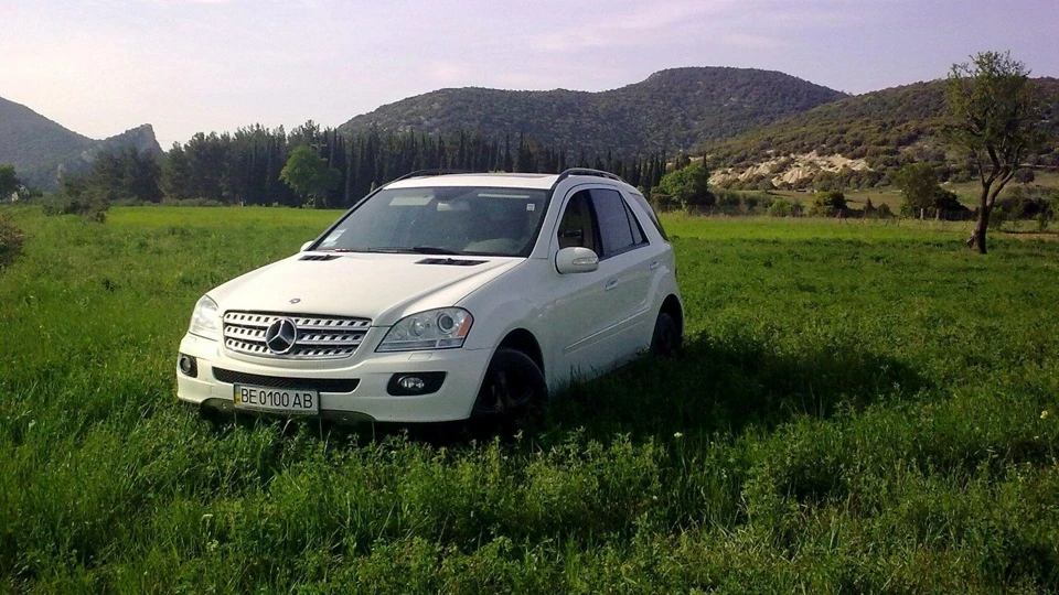 Mercedes-Benz M-class 3