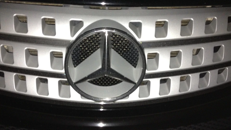Mercedes-Benz M-class 4