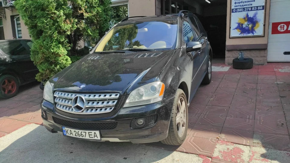 Mercedes-Benz M-class
