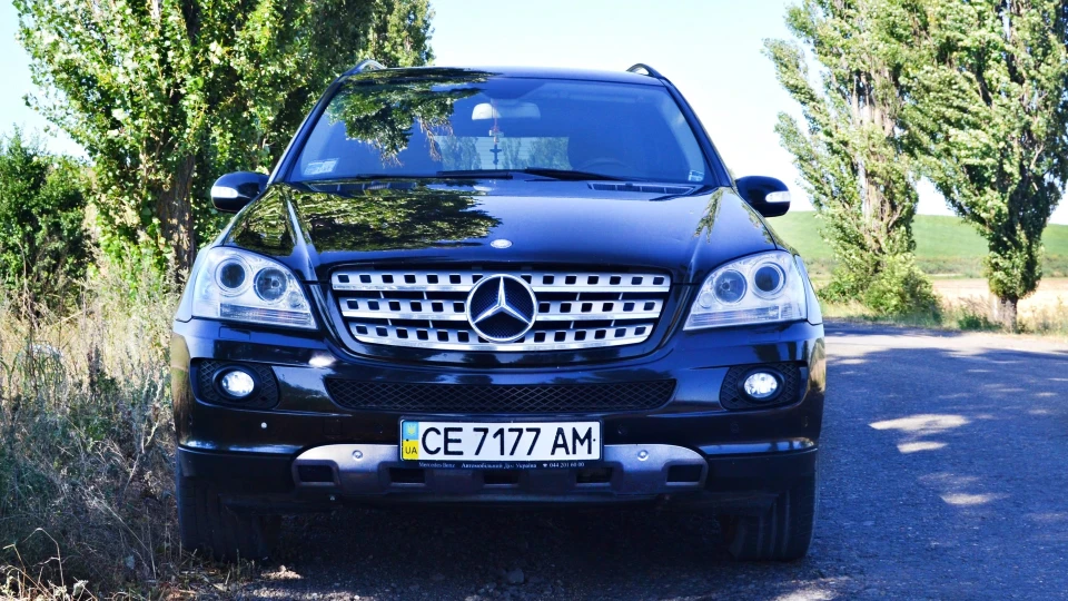 Mercedes-Benz M-class 2