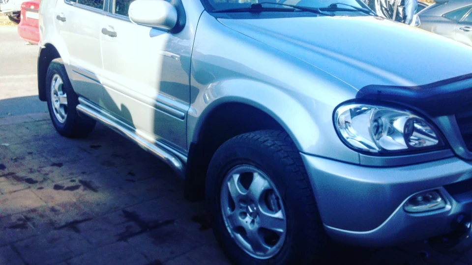 Mercedes-Benz M-class 5