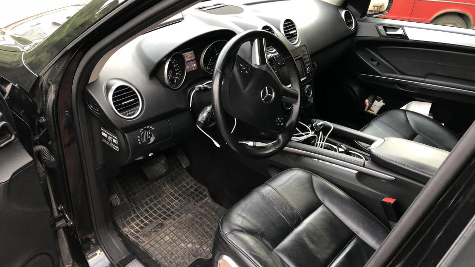 Mercedes-Benz M-class 2