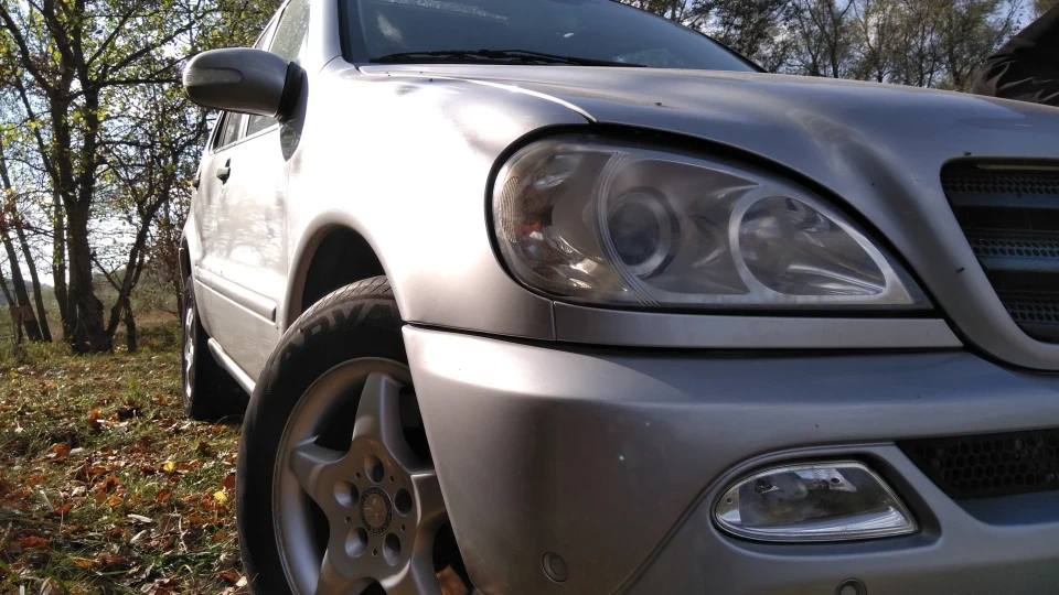 Mercedes-Benz M-class 4