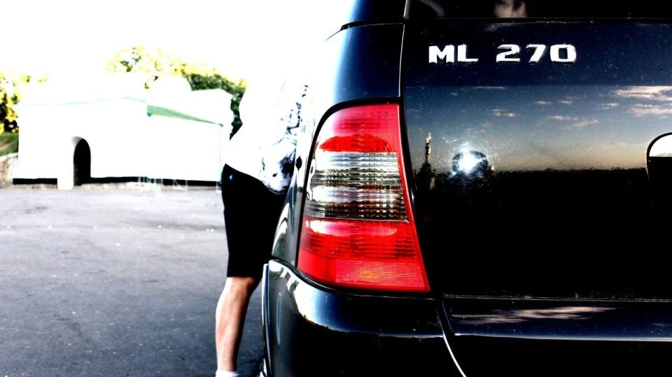 Mercedes-Benz M-class 270 CDI (Final Edition) 3
