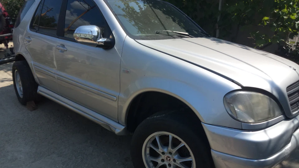 Mercedes-Benz M-class 3.2