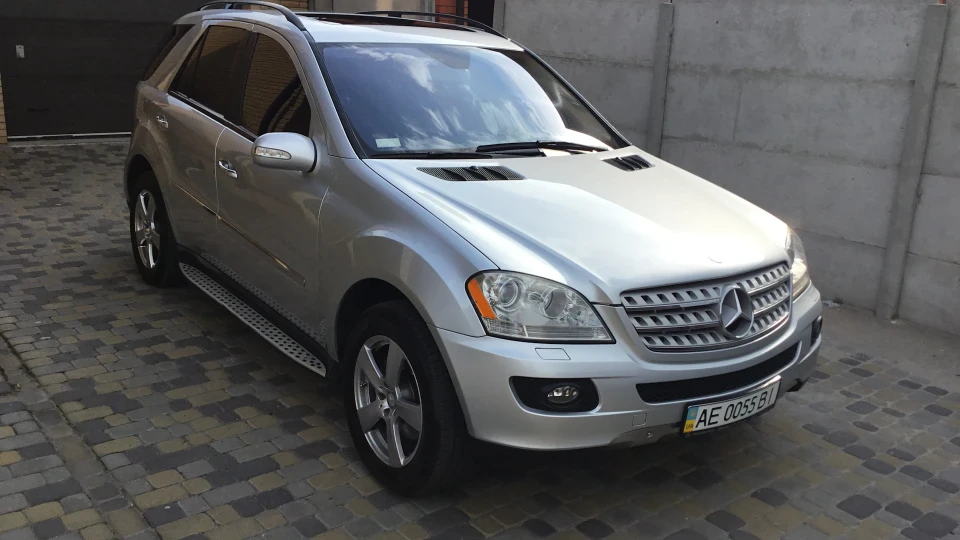 Mercedes-Benz M-class 320 CDI 4 MATIC 2