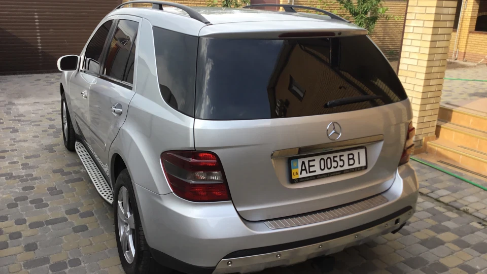 Mercedes-Benz M-class 320 CDI 4 MATIC 5