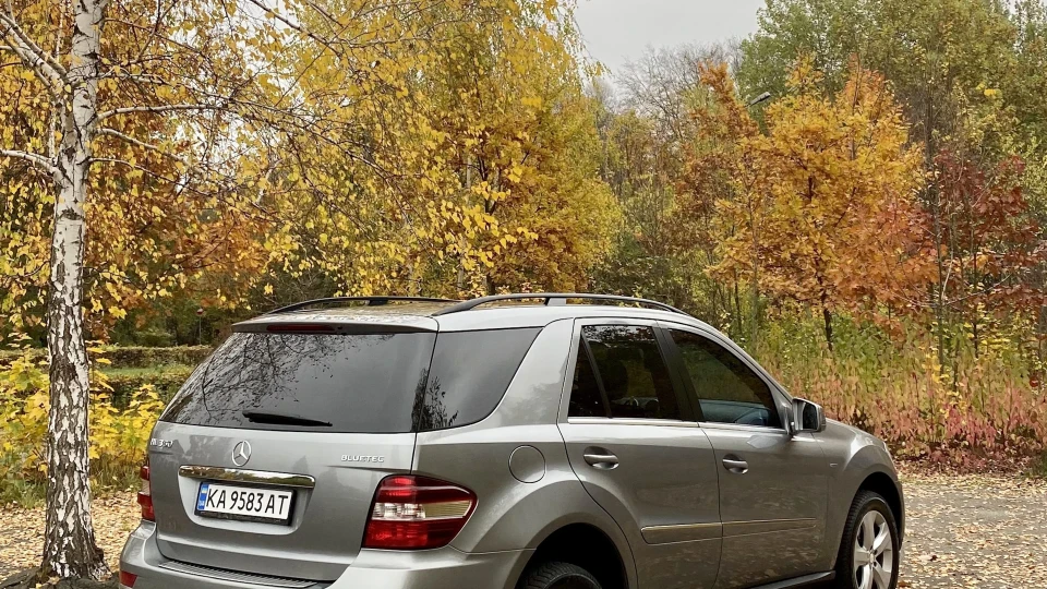 Mercedes-Benz M-class 350 CDI 3
