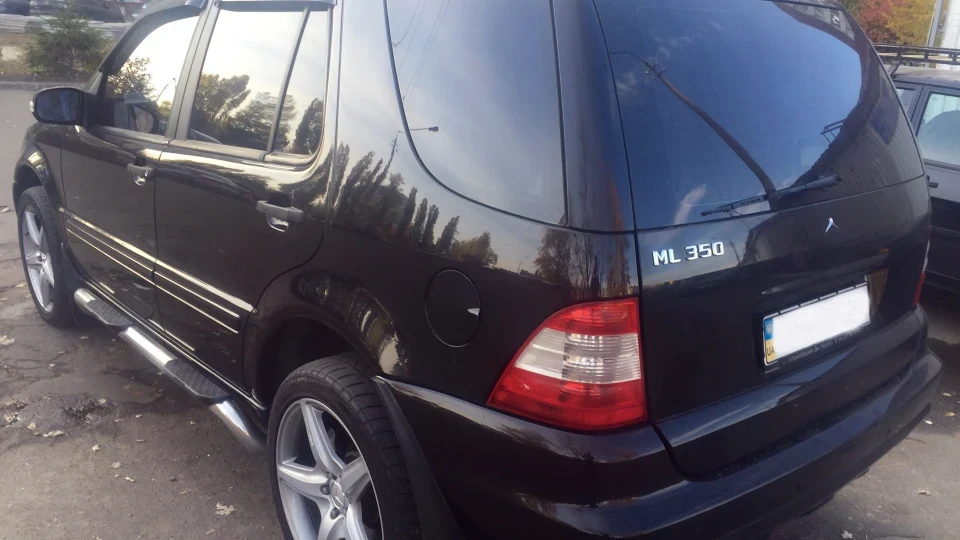 Mercedes-Benz M-class 3.7 4