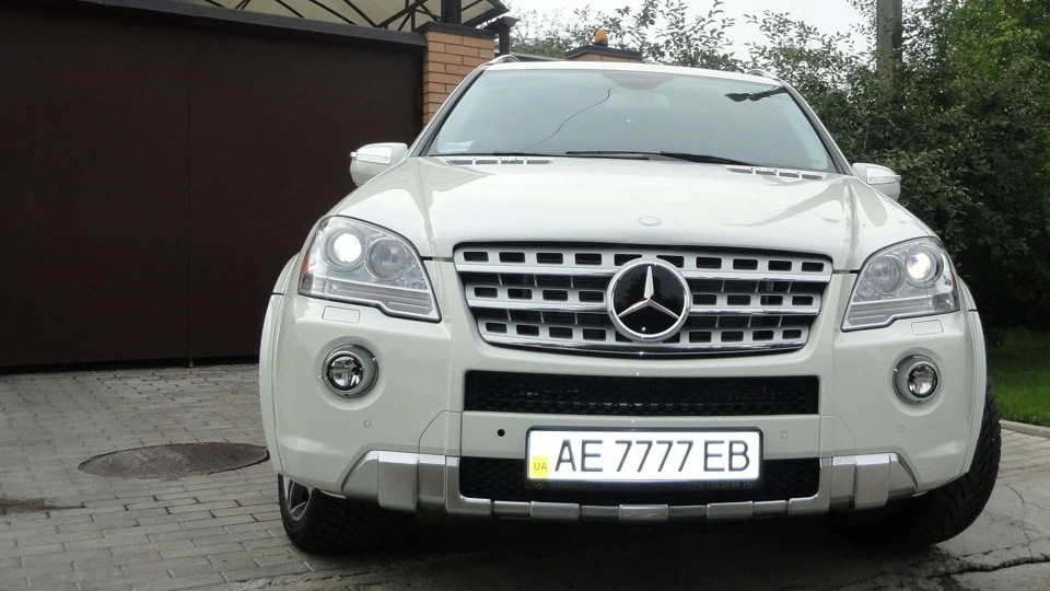 Mercedes-Benz M-class 4 MATIC 5