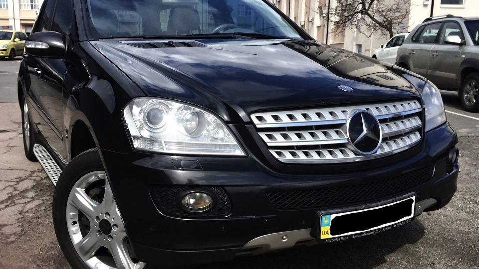 Mercedes-Benz M-class 5.5L 388 hp 4