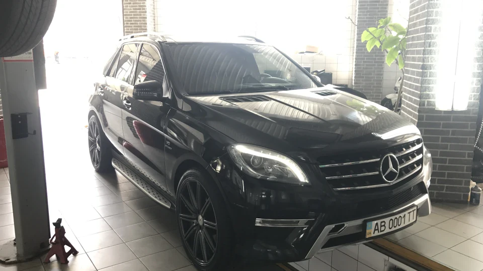 Mercedes-Benz M-class 560 л.с 3