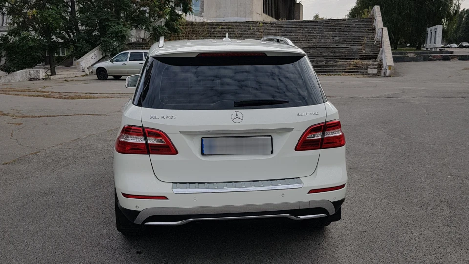 Mercedes-Benz M-class Білий кабан 3