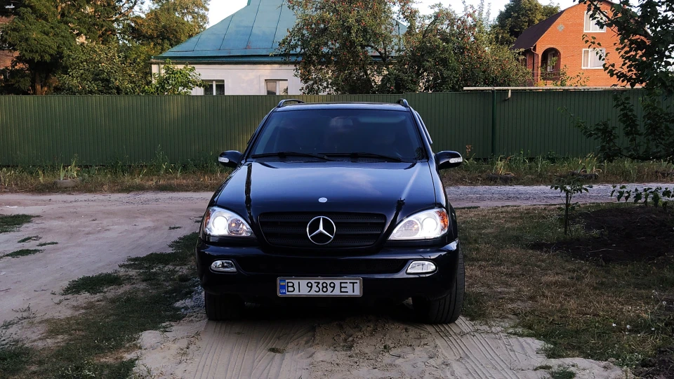 Mercedes-Benz M-class BOBik 3