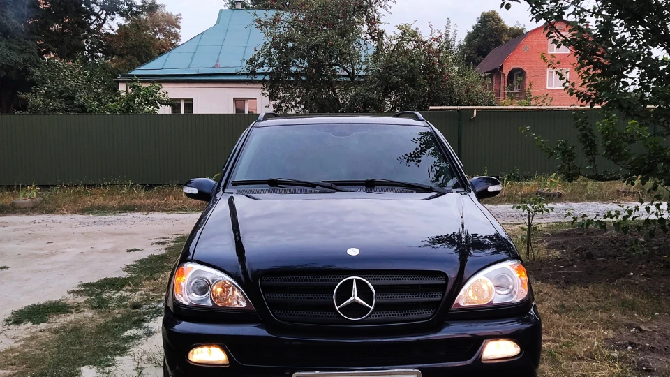 Mercedes-Benz M-class BOBik 4
