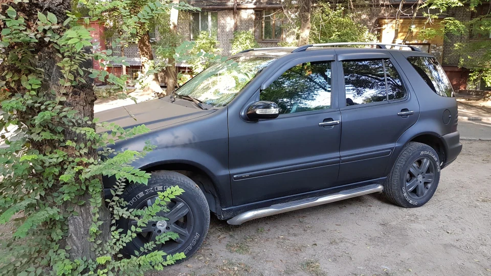 Mercedes-Benz M-class L&M 3