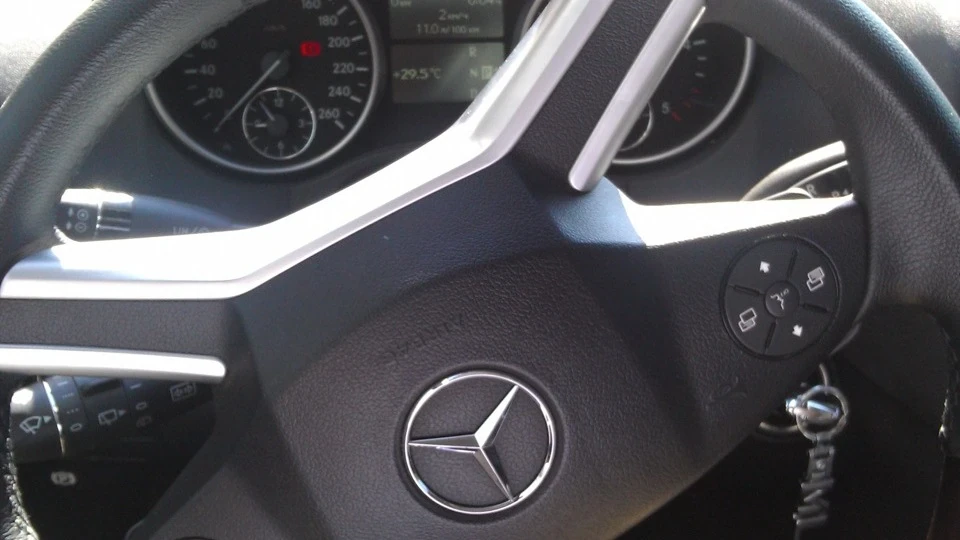 Mercedes-Benz M-class ML 320 CDI 5