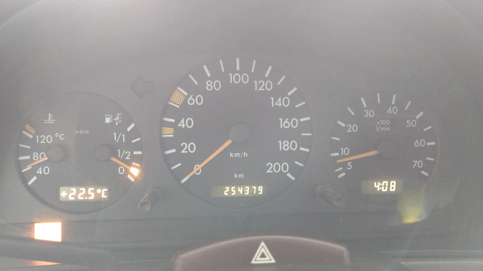 Mercedes-Benz M-class ML320 3.2 газ/бенз 4