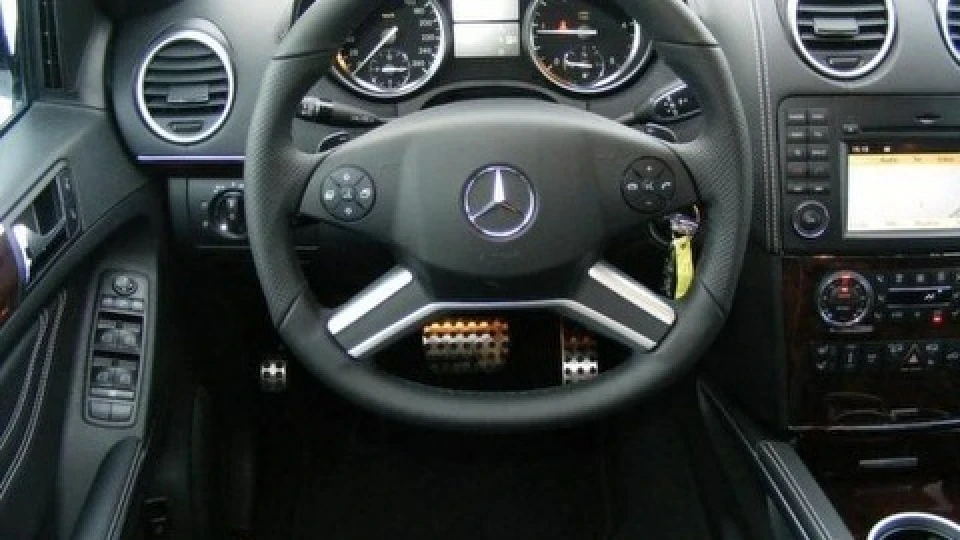 Mercedes-Benz M-class ML350CDI Grand Edition 3