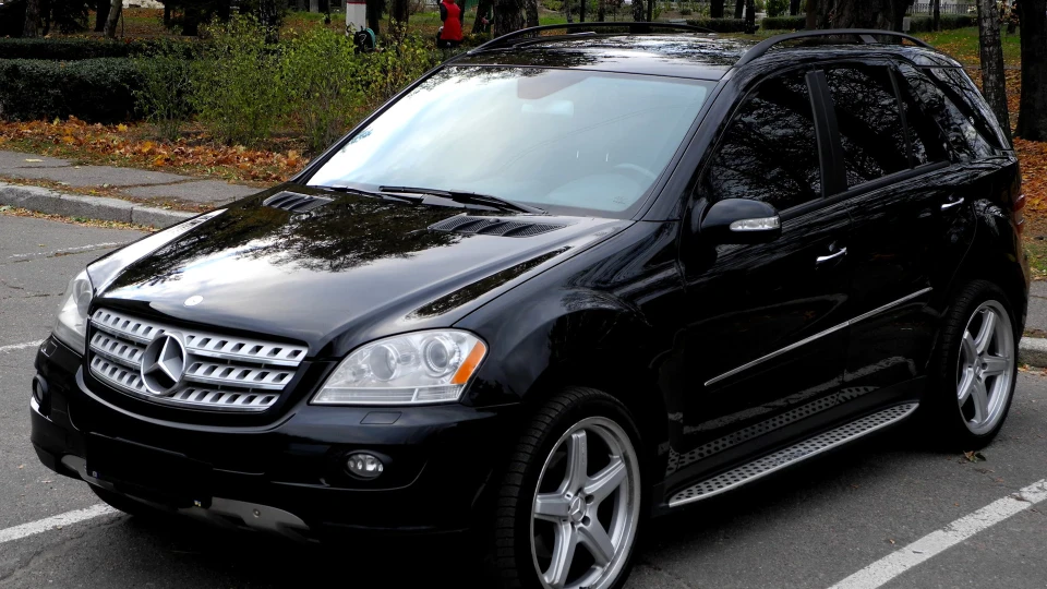 Mercedes-Benz M-class ML500