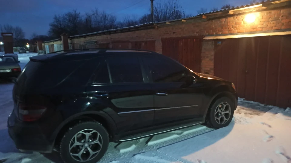 Mercedes-Benz M-class Підполковник