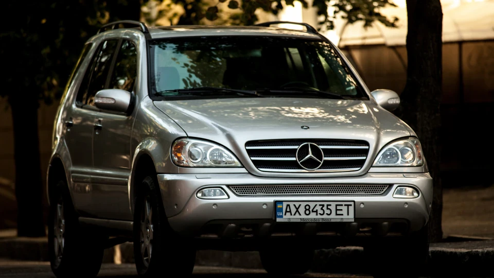 Mercedes-Benz M-class "Silver Bulldog" 2