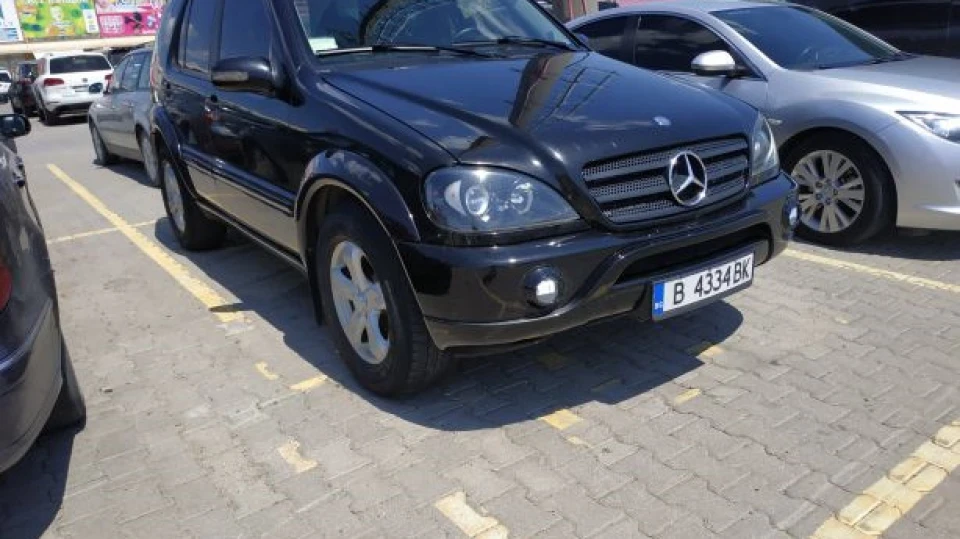 Mercedes-Benz M-class Другий w163 у семи 2.7 2