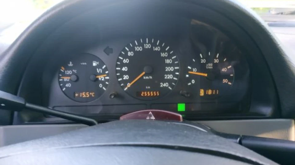 Mercedes-Benz M-class Другий w163 у семи 2.7 3