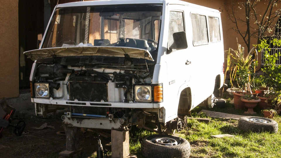 Mercedes-Benz MB100 мбусик