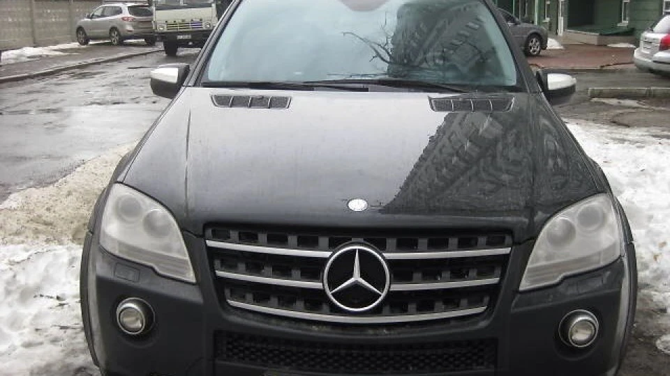 Mercedes-Benz ML 63 AMG 2
