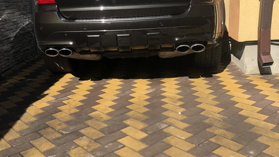 Mercedes-Benz ML 63 AMG 3