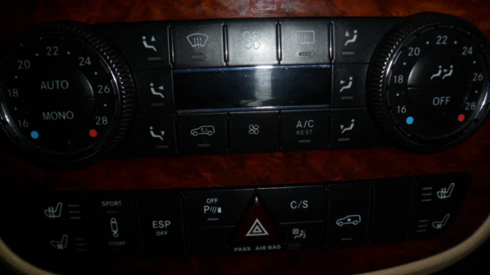 Mercedes-Benz R-Class 500 Long 4