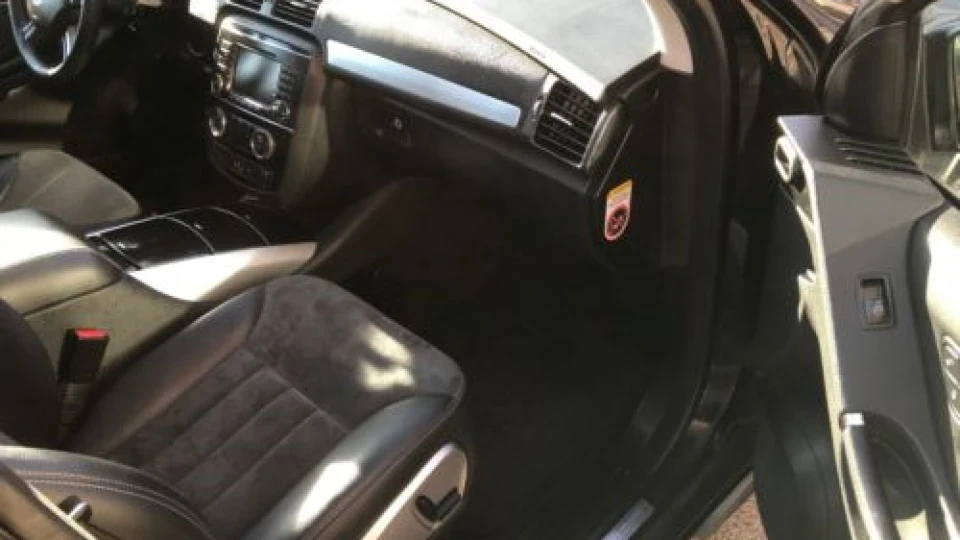 Mercedes-Benz R-Class Чорний металік 3.0cdi 5
