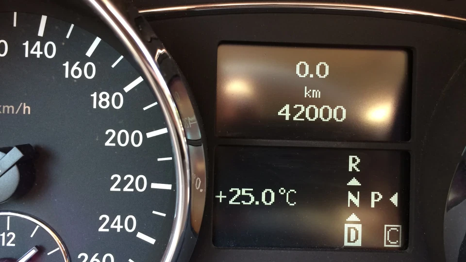 Mercedes-Benz R-Class R350 4MATIK AMG