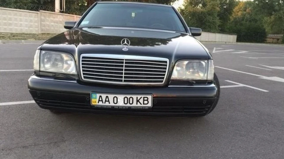 Mercedes-Benz S-Class 2