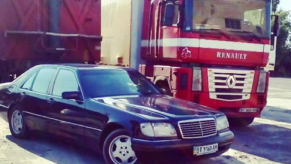 Mercedes-Benz S-Class 3