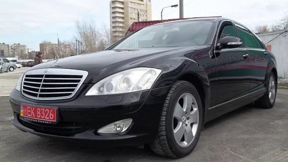Mercedes-Benz S-Class 2